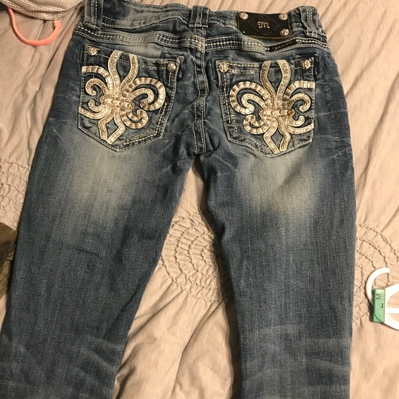 Size 27 Miss Me jeans - Picture 1 of 2